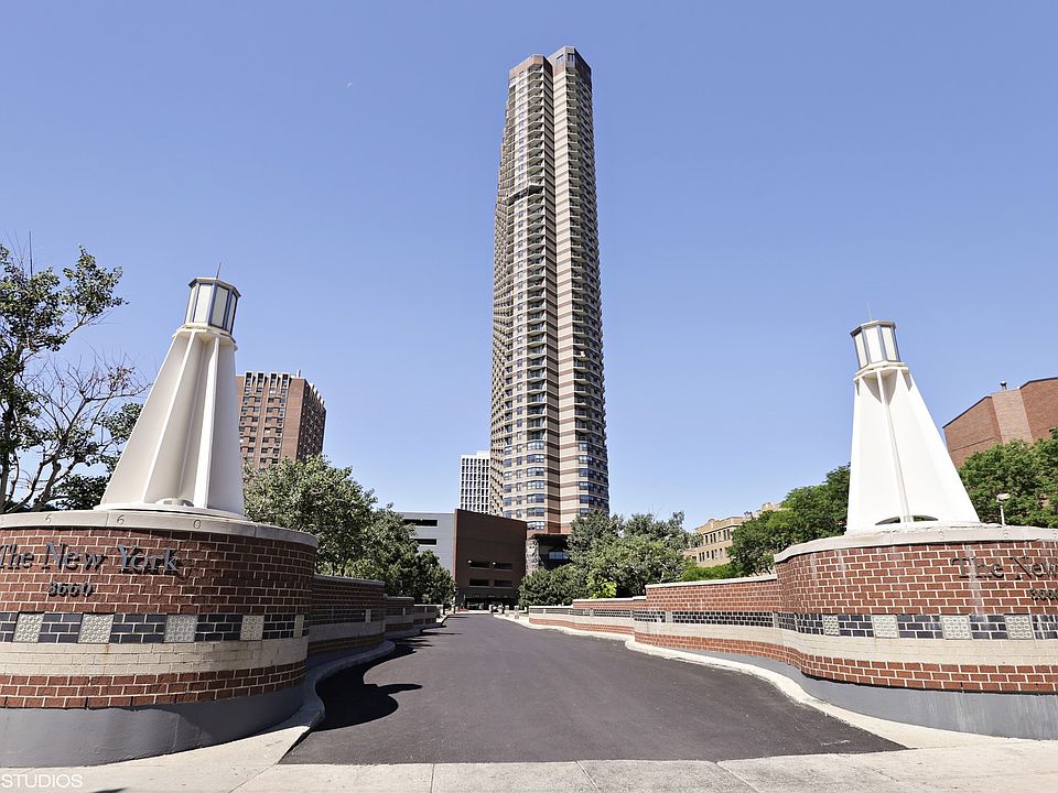 1st image of 3660 N Lake Shore Dr APT 3310
