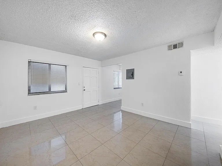 13251 Memorial Hwy #2 — Photo 3