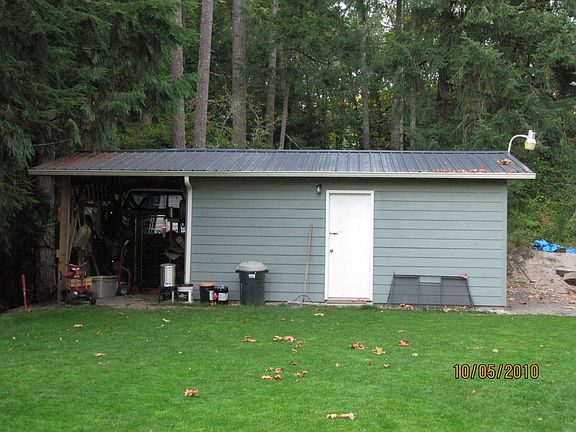 Single car Detached garage