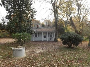 11284 Carters Heights Rd, Ashland, VA 23005