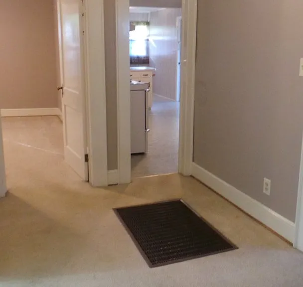 207 S Melville St — Photo 6