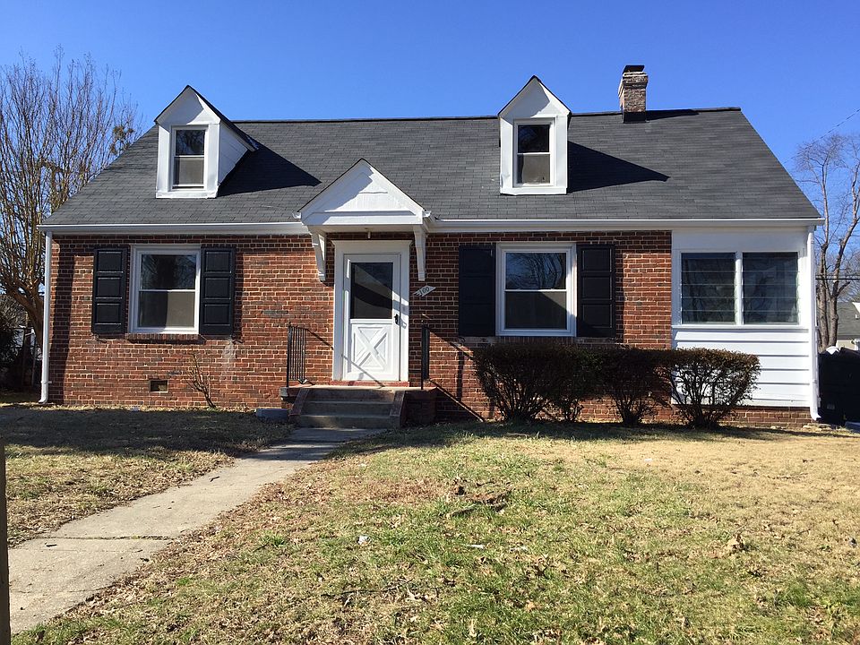 1st image of 100 E 36th St