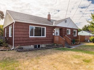 512 SE Maylor St, Oak Harbor, WA