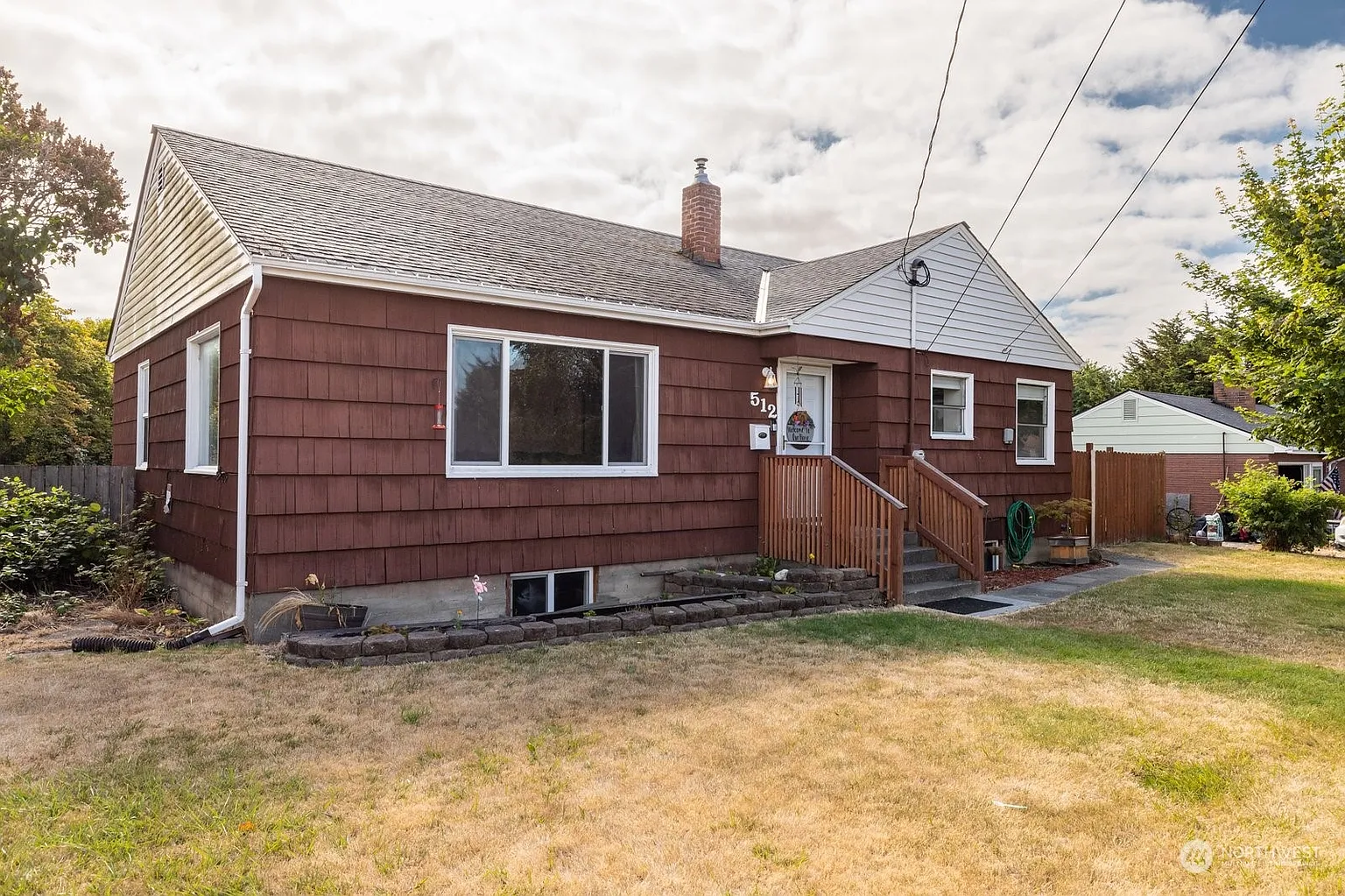 512 SE Maylor Street photo 1