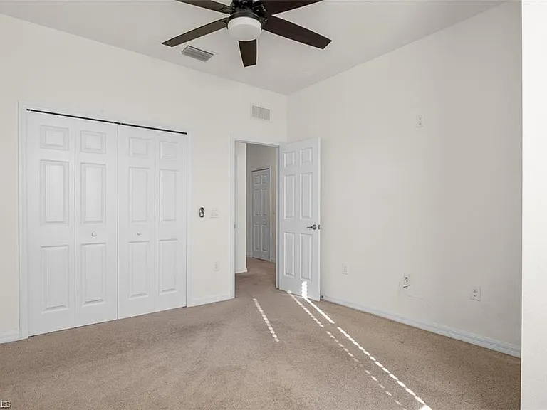 2707 Blossom Way — Photo 15