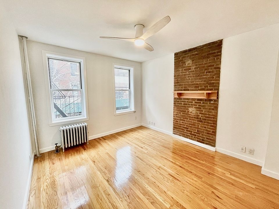 1st image of 80 Thompson St APT 3