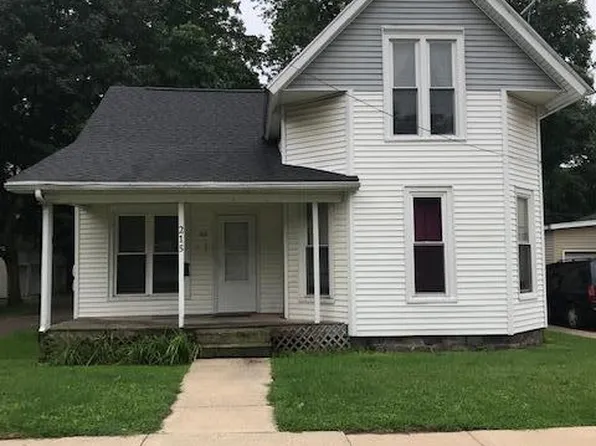 215 W Henry St, Charlotte, MI 48813