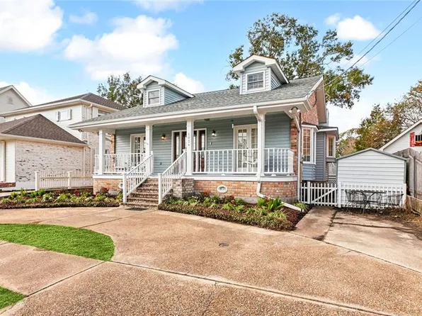 1024 Martin Behrman Walk, Metairie, LA 70005