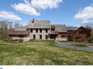 1943 Pleasant View Rd, Coopersburg, PA 18036