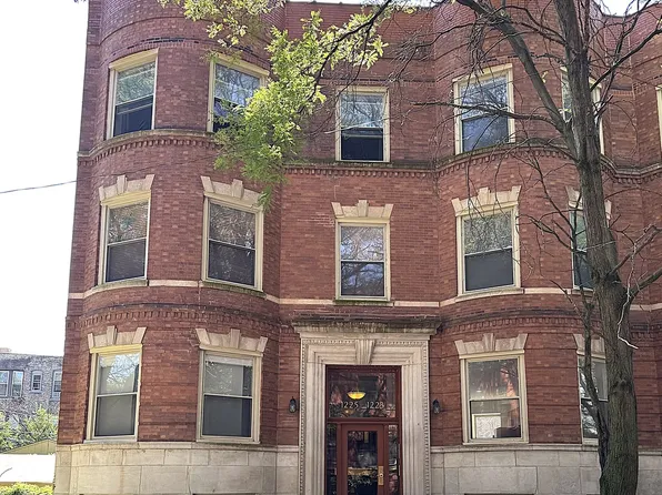 1223 E 52nd St APT 1, Chicago, IL 60615