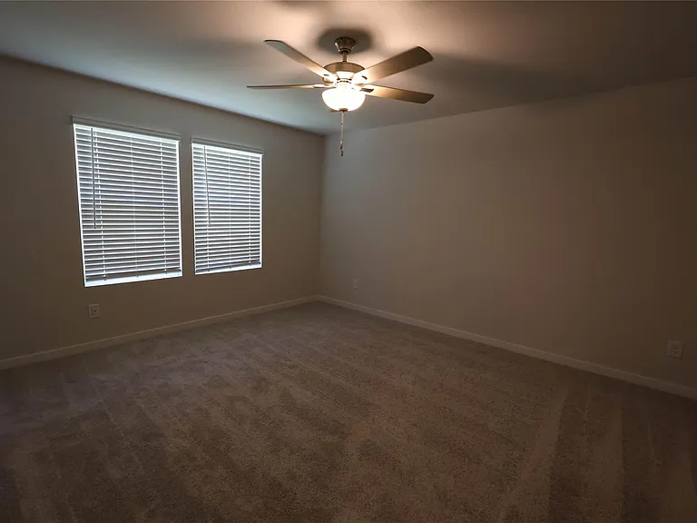7757 Bergamot Cir — Photo 9