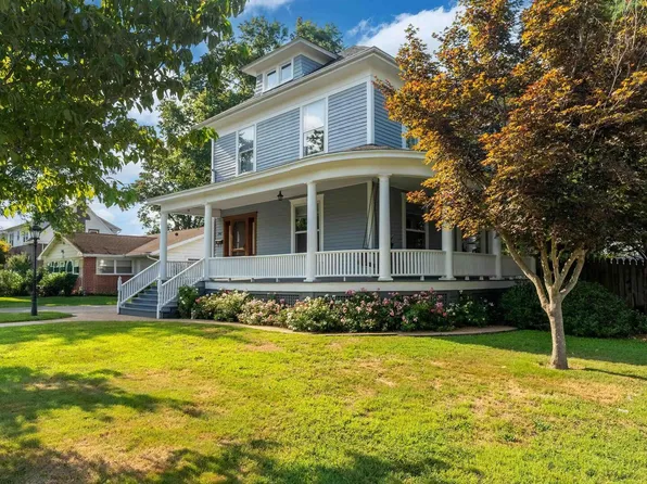 540 E Main St, Du Quoin, IL 62832