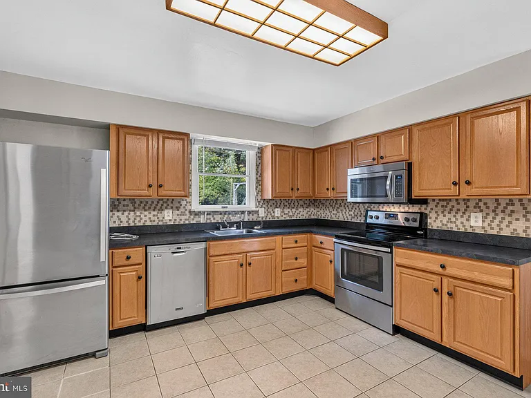 1527 Cold Bottom Rd — Photo 10
