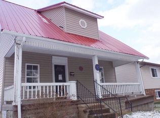 882 E Main St, Logan, OH 43138