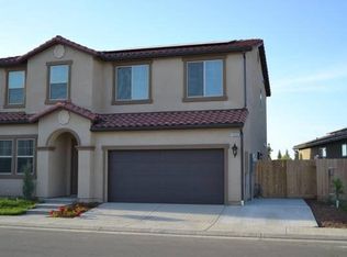 1606 E Green Sage Ave, Fresno, CA 93730