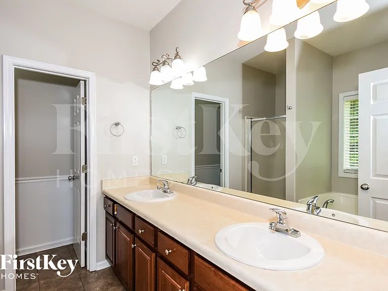 48 Temperence Way — Photo 10