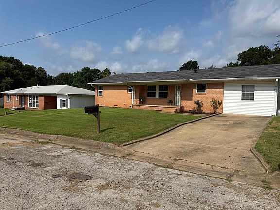 2nd image of 912 Success St