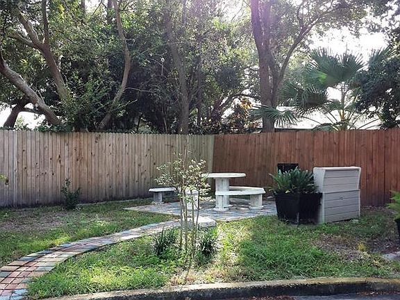 2nd image of 8302 Bardmoor Blvd APT 10