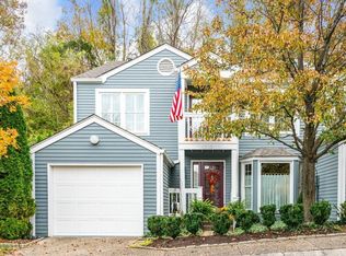 9005 Harrods Landing Dr, Prospect, KY 40059