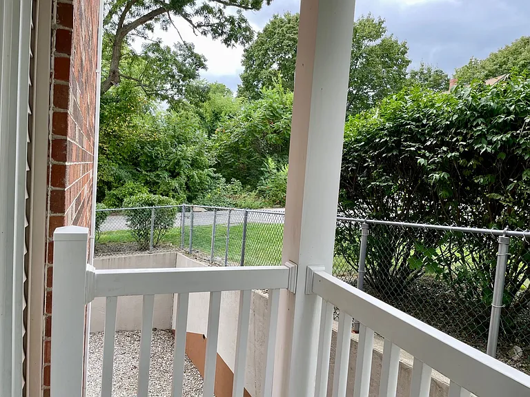 70 Edgeworth St #16 — Photo 19