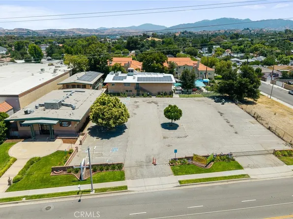 25222 Wiley Canyon Rd, Newhall, CA 91321