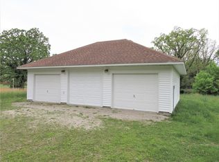 829 Herndon Rd, Lebanon, MO 65536