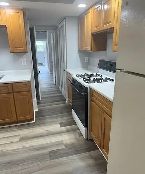 208 N 9th St — Photo 3