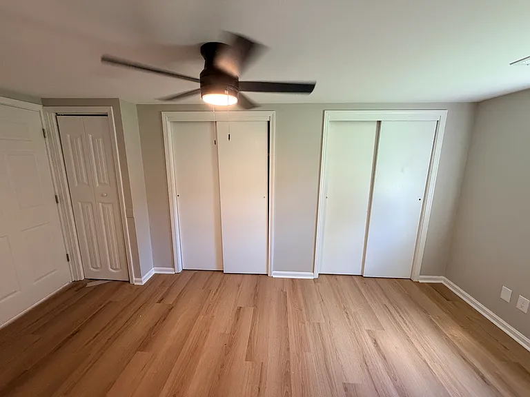241 Kahl Ct — Photo 12