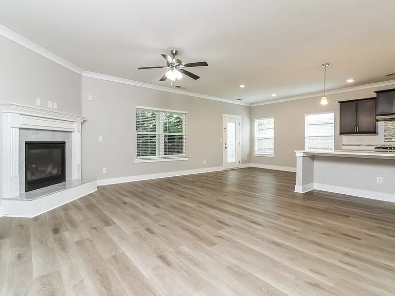2501 Kolb Manor Cir SW — Photo 6