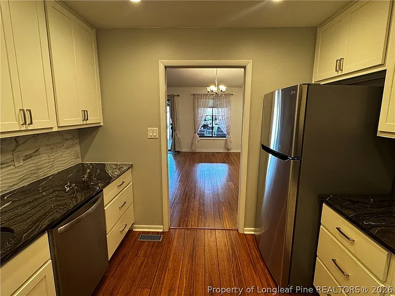 6739 Irongate Dr #B — Photo 8