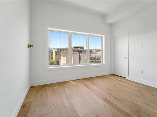 90 East 27th Street image 38 of 43