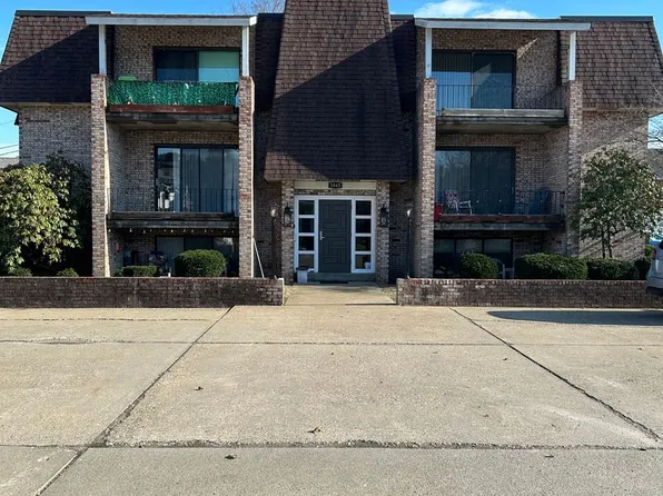 1045 Turnpike St, Beaver, PA 15009
