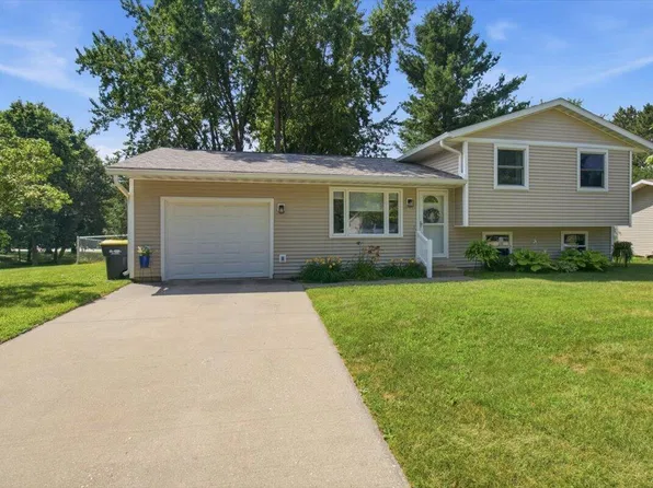 508 Evergreen DRIVE, Holmen, WI 54636