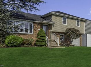 34 N 9th St, Kenilworth, NJ 07033