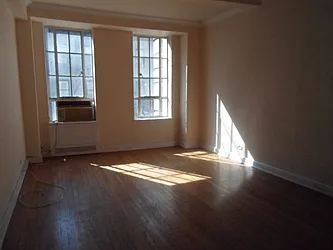 Sold by Manhattan Network Inc.