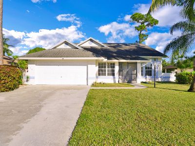 112 Kings Way, Royal Palm Beach, FL, 33411