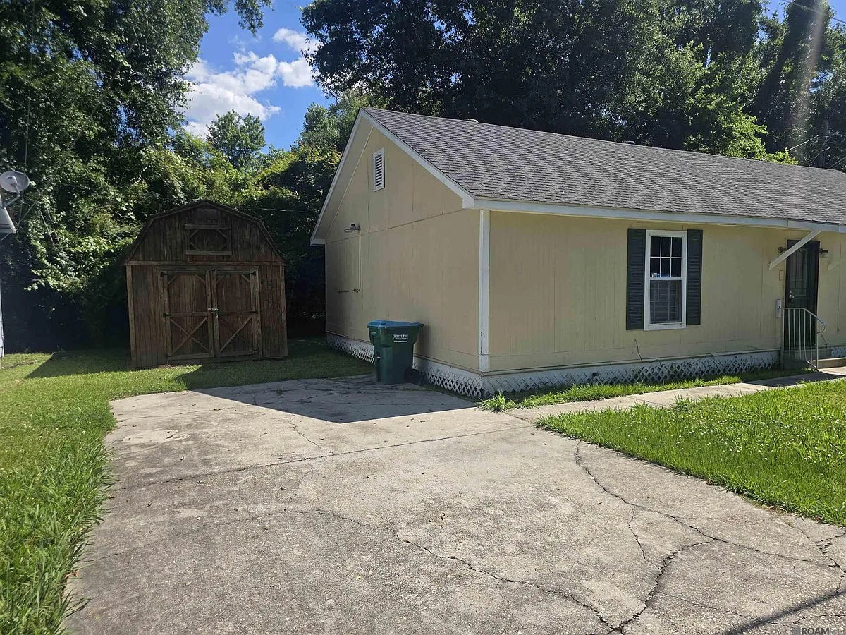 Building Photo - 1152 Freeman Ln