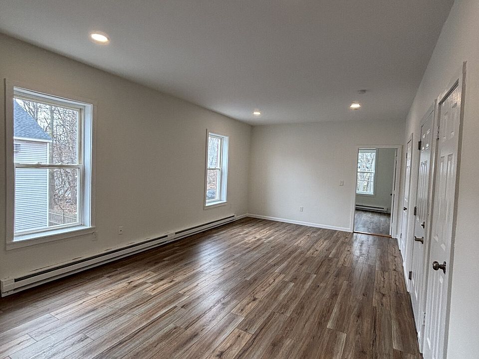 1st image of 110 Rockwell Ave APT 4