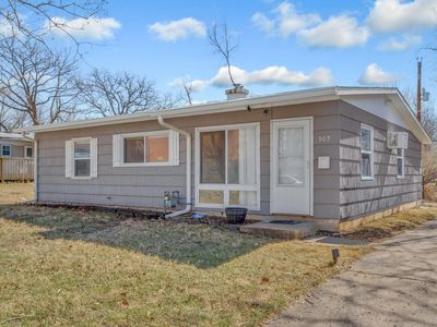 909 SW 31st St, Topeka, KS, 66611