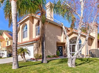 20059 Oakside Ct, Saugus, CA 91390