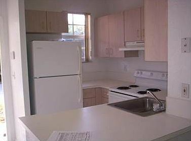 3rd image of 6101 Garden Ct