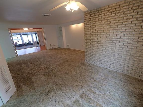 4th image of 1717 Athens Ct