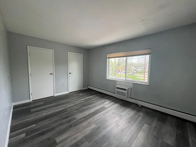 905 Neal Ave — Photo 13