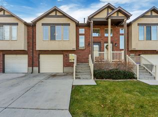 215 Lyman Ln, Bountiful, UT 84010