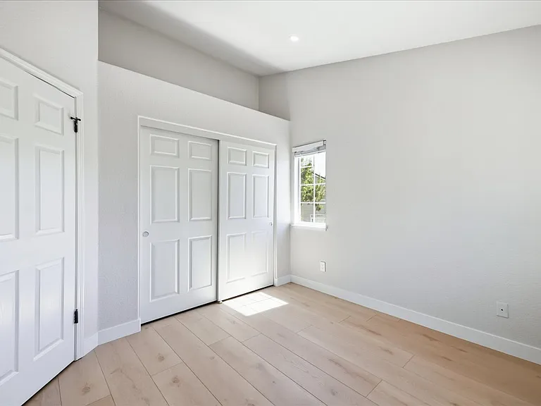 521 Porpoise Bay Ter #A — Photo 51