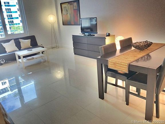 5th image of 2301 Collins Ave APT 622