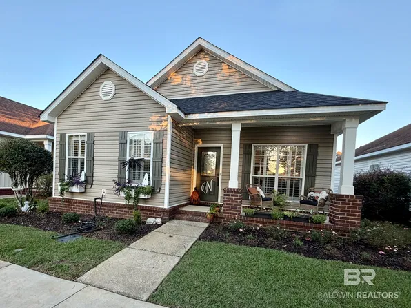 29936 Saint Helen St, Daphne, AL 36526