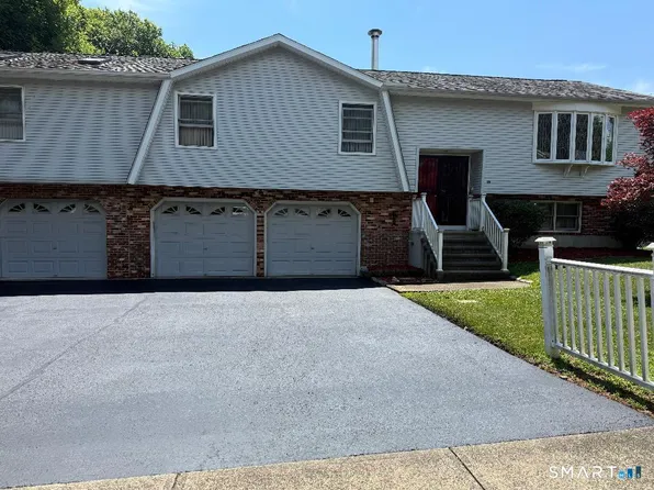 54 Sorensen Road, West Haven, CT 06516