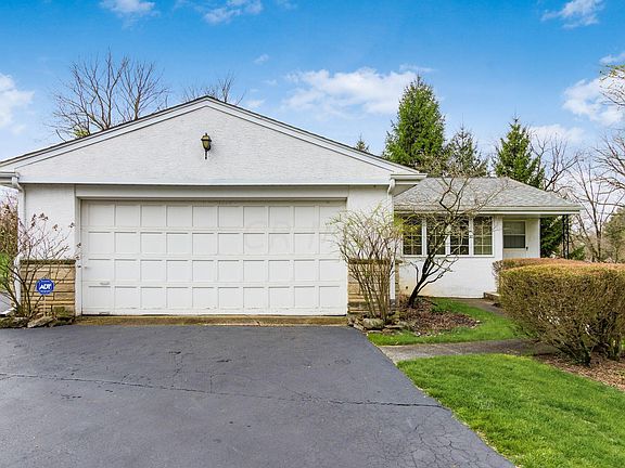 3rd image of 2693 Fairfax Dr