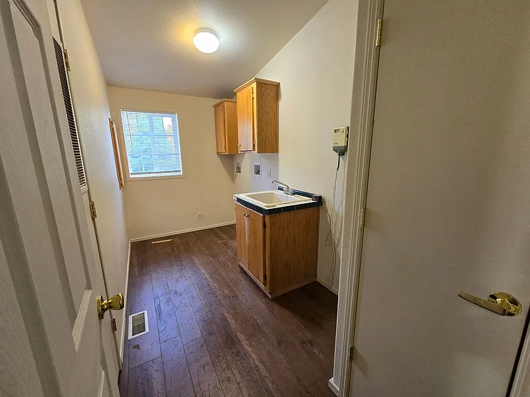 4161 W Foothill Dr #A-C — Photo 30